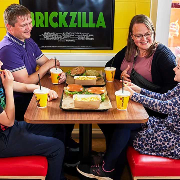 108 Legoland K1A2306 Final 700X500